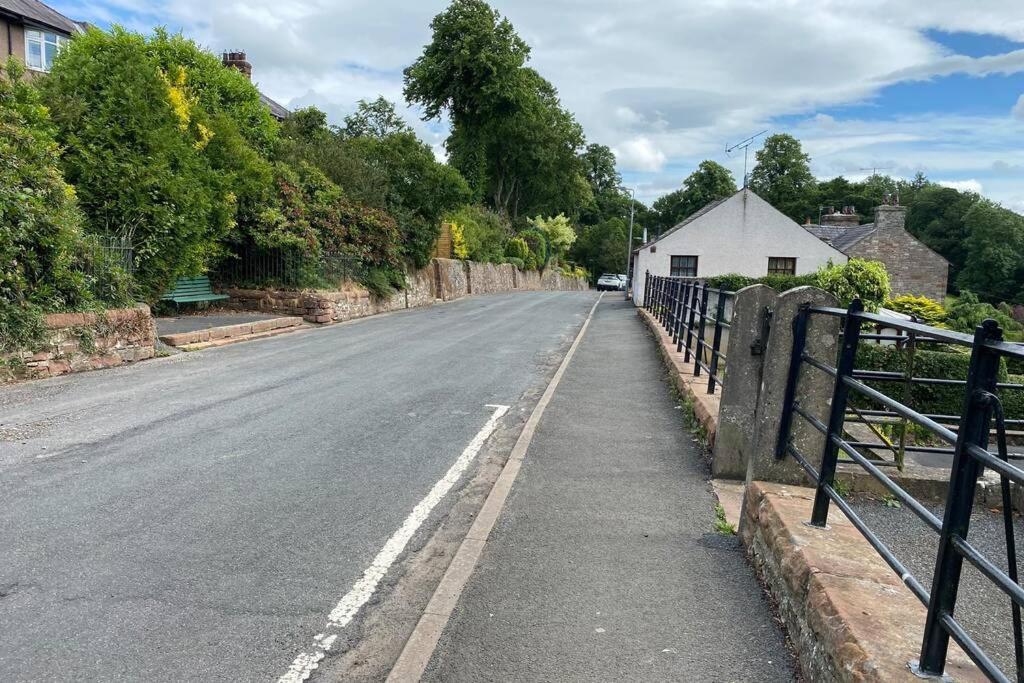 2 Mews Cottages - Town Centre Location Appleby-in-Westmorland Экстерьер фото